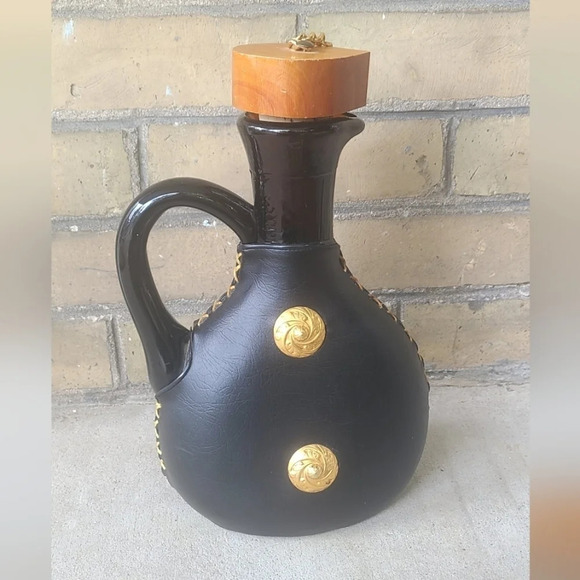 Vintage Leather Wraped Decanter - Picture 2 of 10